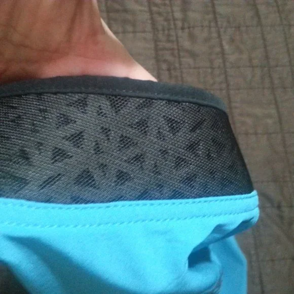 Quiksilver High Line Board Shorts Surf Swim Trunks Water Repellent- Anti-Rash - Picture 6 of 16